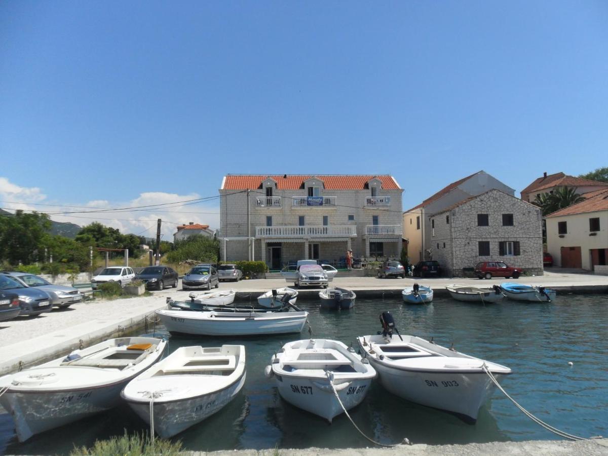 Villa Menalo Hodilje Esterno foto
